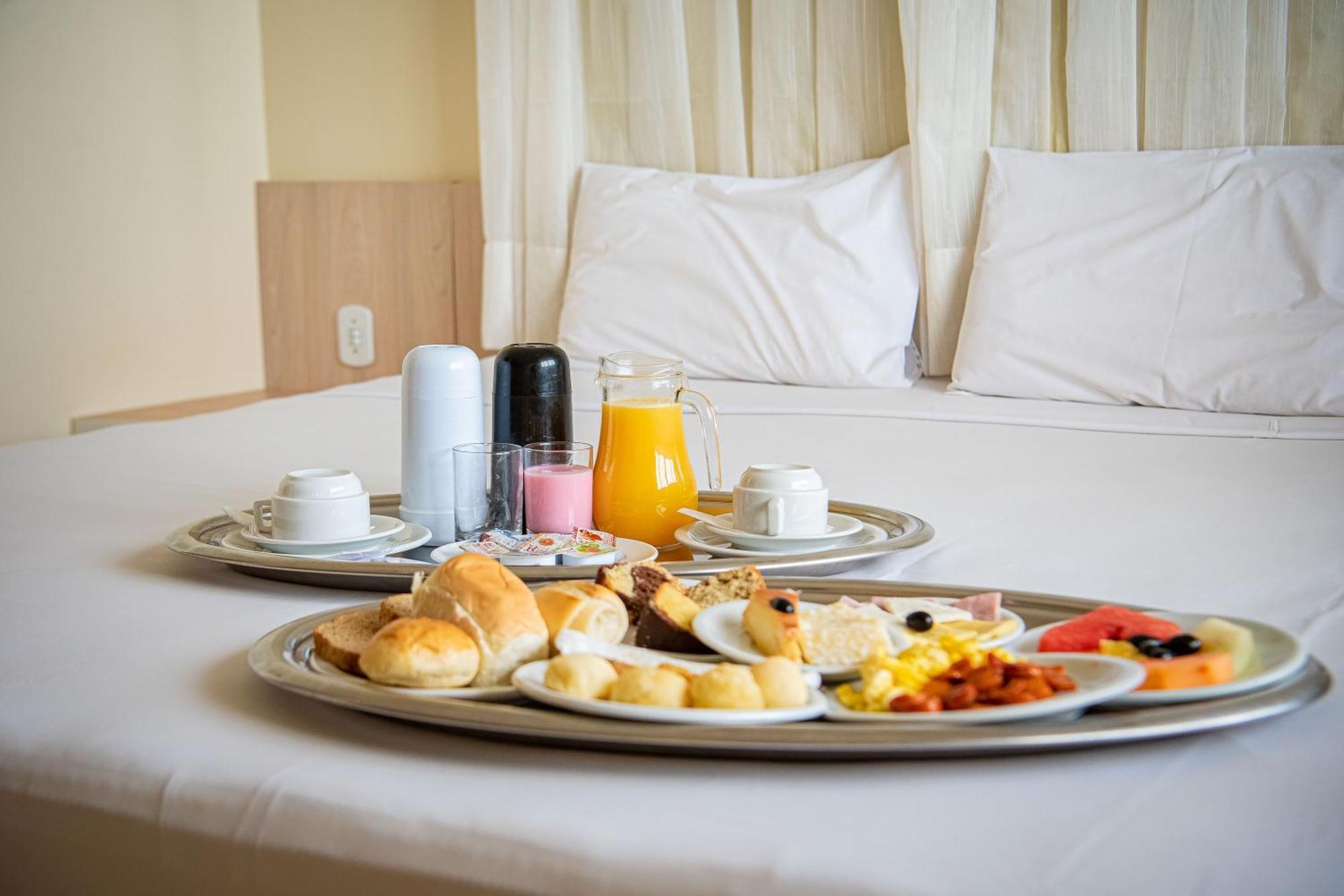Litorânea Praia Hotel São Luís Extérieur photo