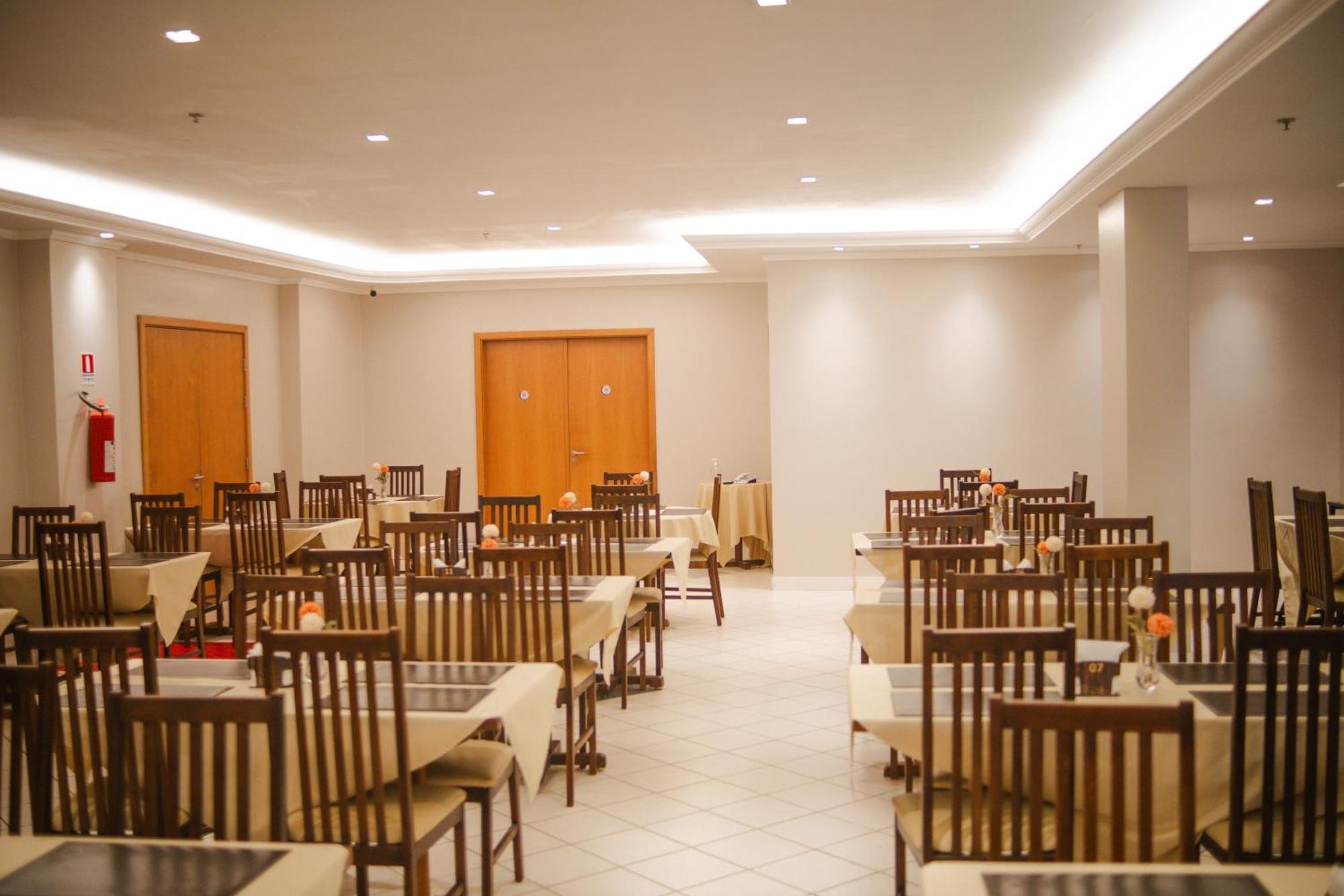 Litorânea Praia Hotel São Luís Extérieur photo